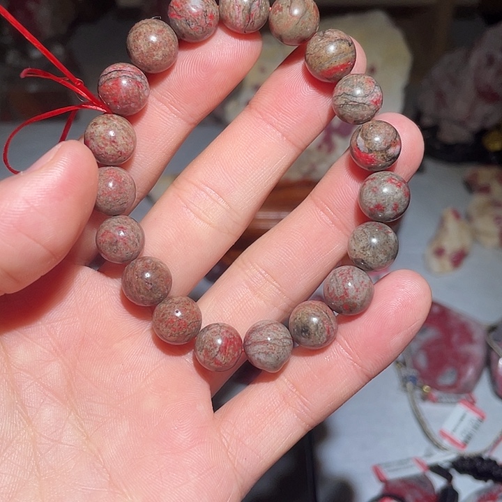 天然辰砂原石手串