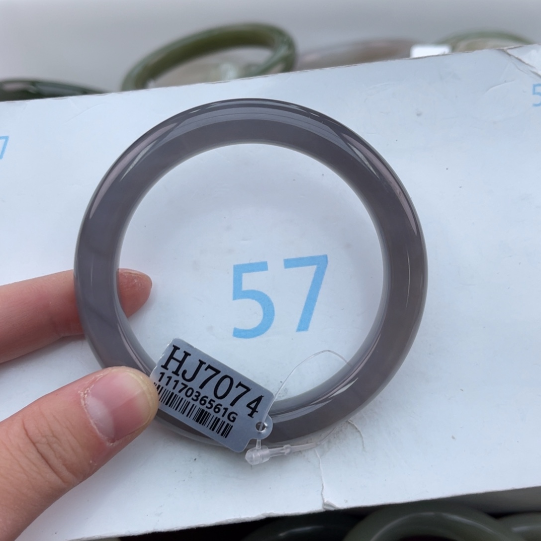 和田玉手链未镶嵌L****合