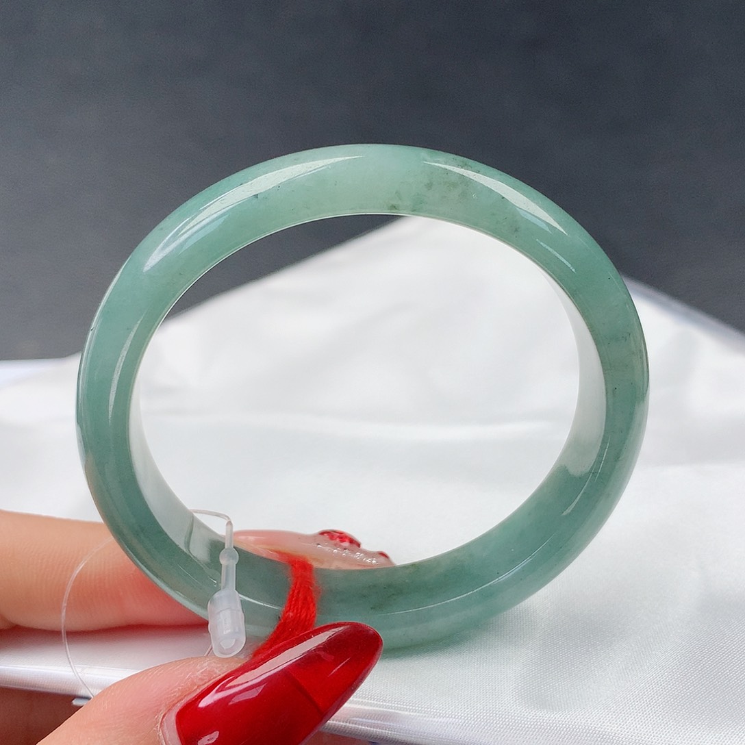 翡翠手镯未镶嵌39贵妃53