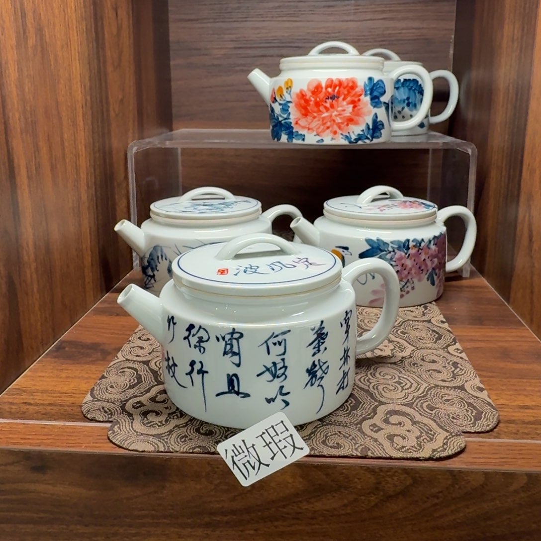 釉下手绘茶具微瑕