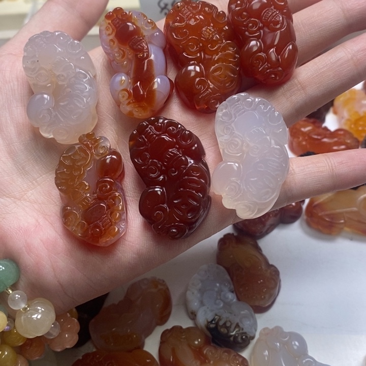 玛瑙/玉髓吊坠(不含链)未镶嵌大貔貅2个