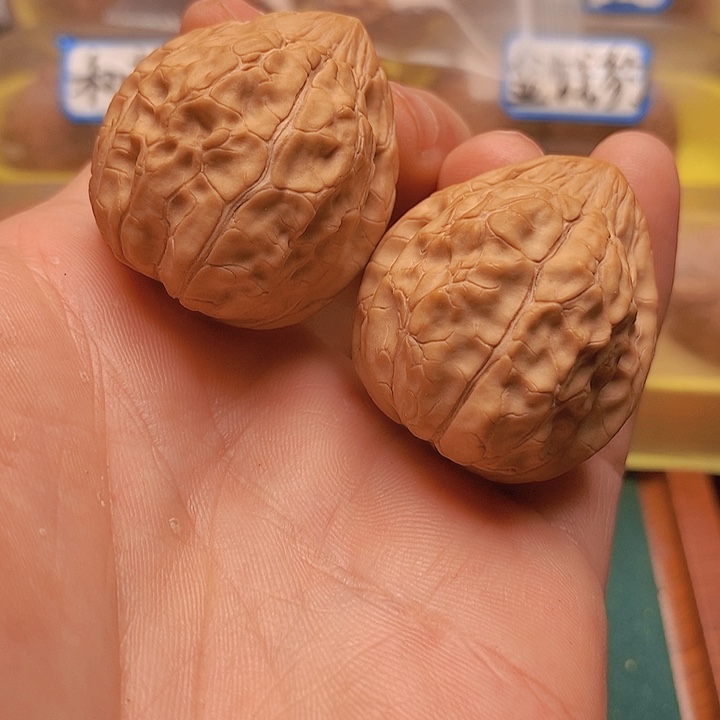 文玩核桃把件38龟甲纹