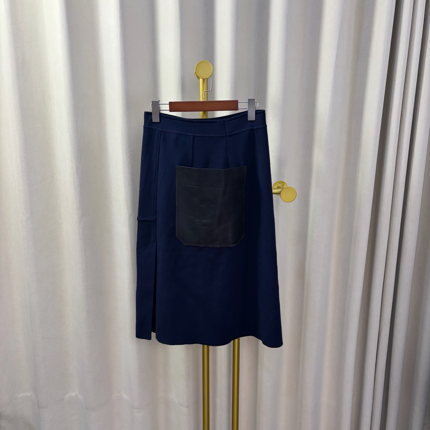 99新 MaxMara 副线运动系列深蓝长裙 m码