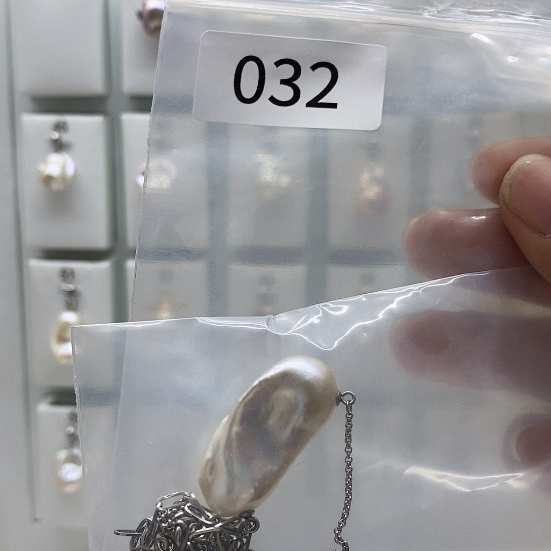 合金颈饰淡水珍珠