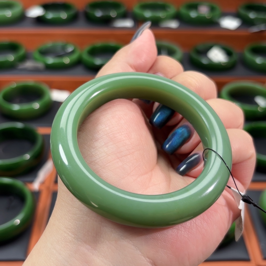 和田玉未镶嵌手镯55-56