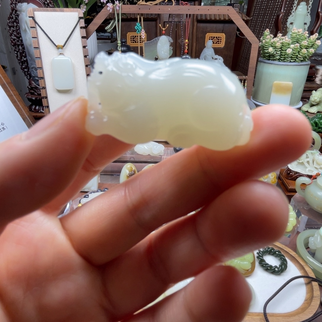 和田玉未镶嵌挂件