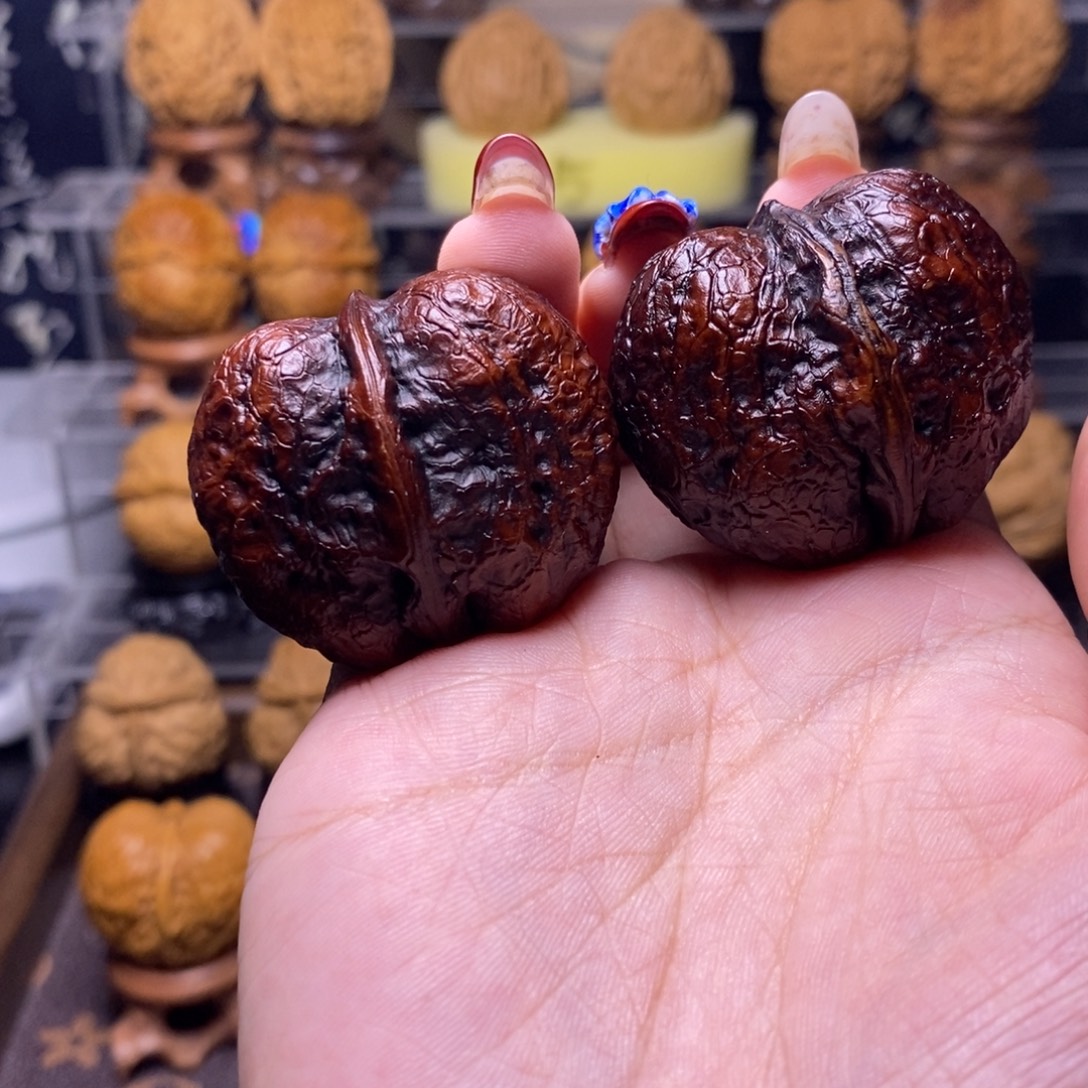 文玩核桃把件Z17峭壁元宝39尺