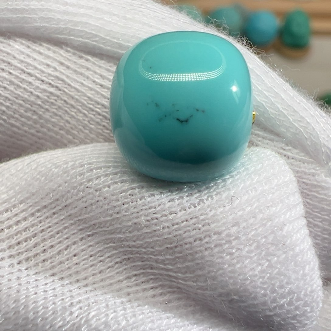 绿松石配饰未镶嵌