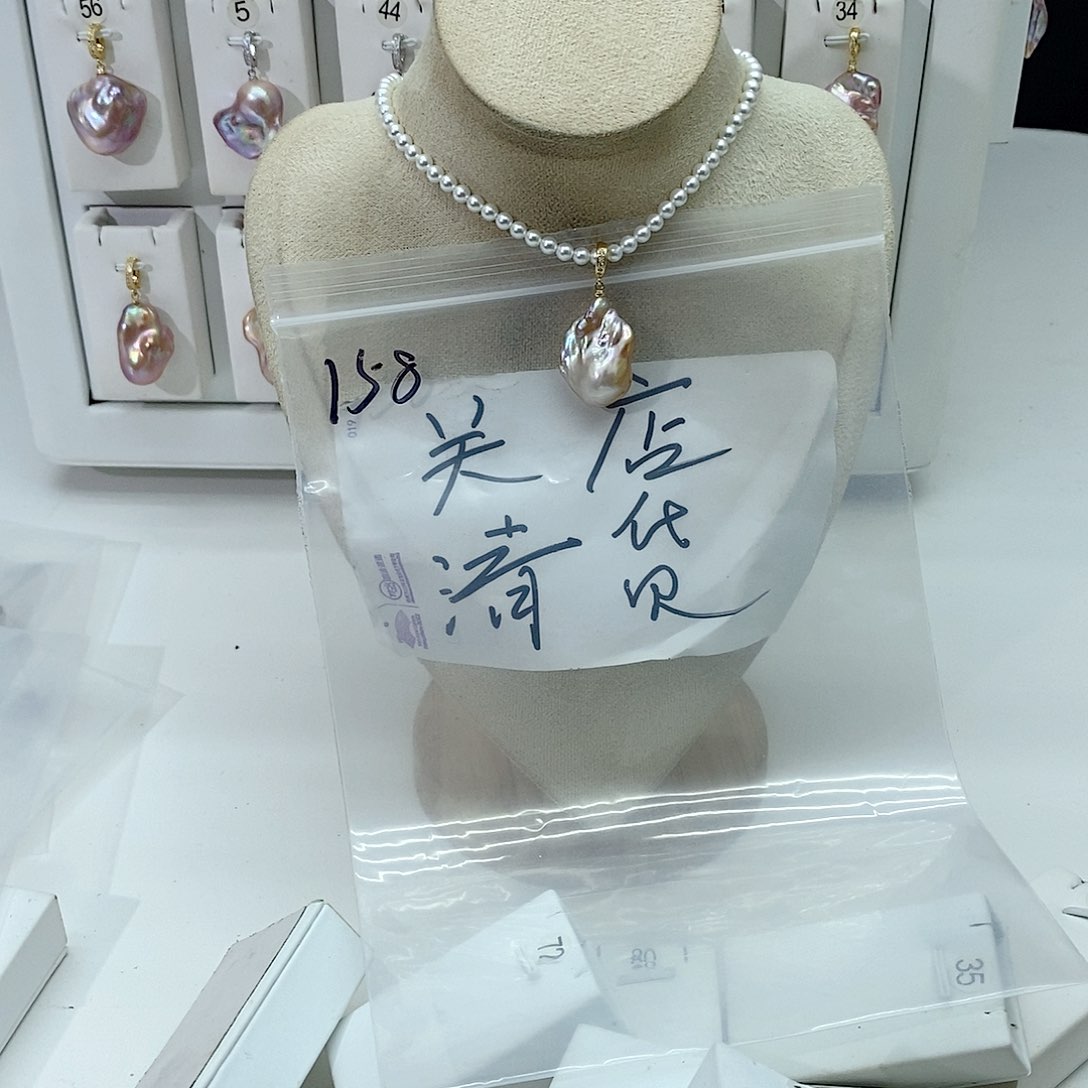 淡水珍珠颈饰合金