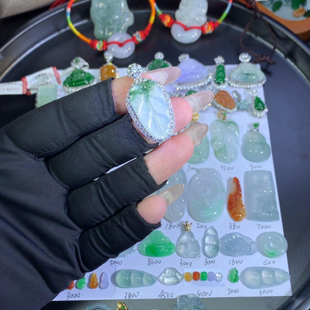 翡翠银S925镶嵌吊坠(不含链)飘花叶