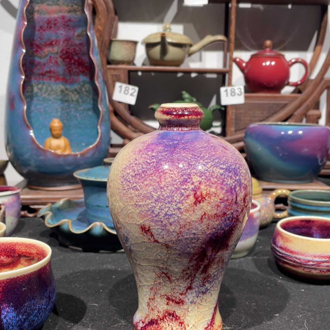 中国神后钧瓷花瓶