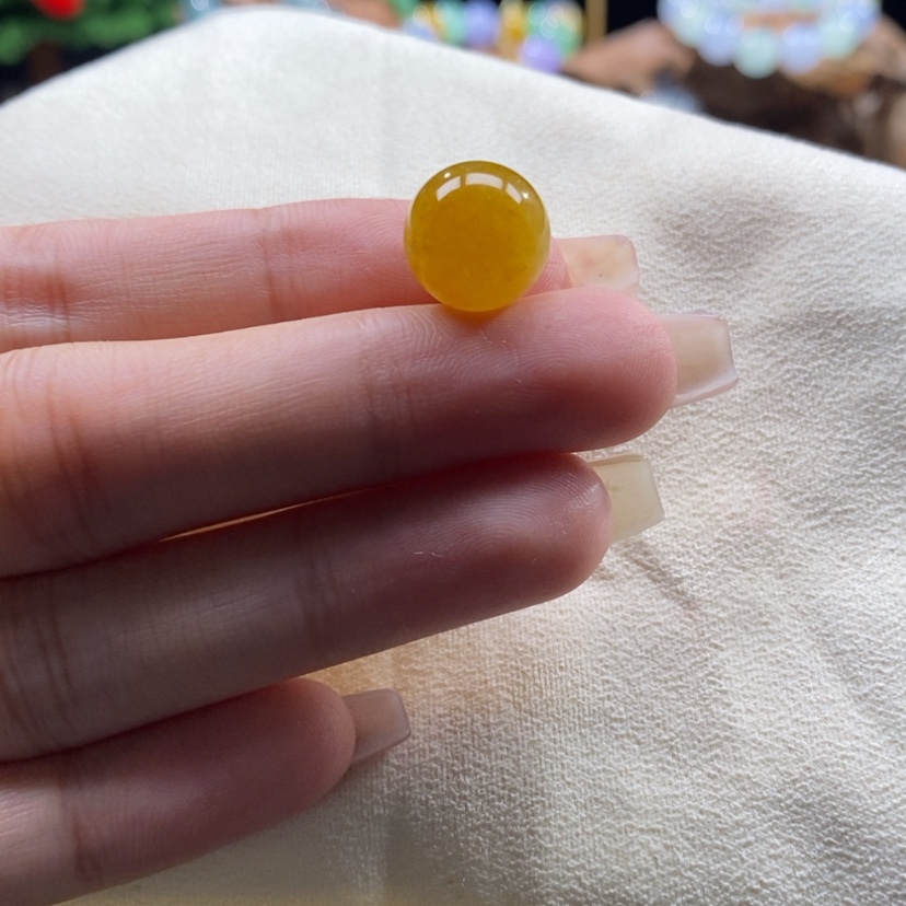 【闪购商品】翡翠颈饰未镶嵌冰黄飘红珠卡12.3