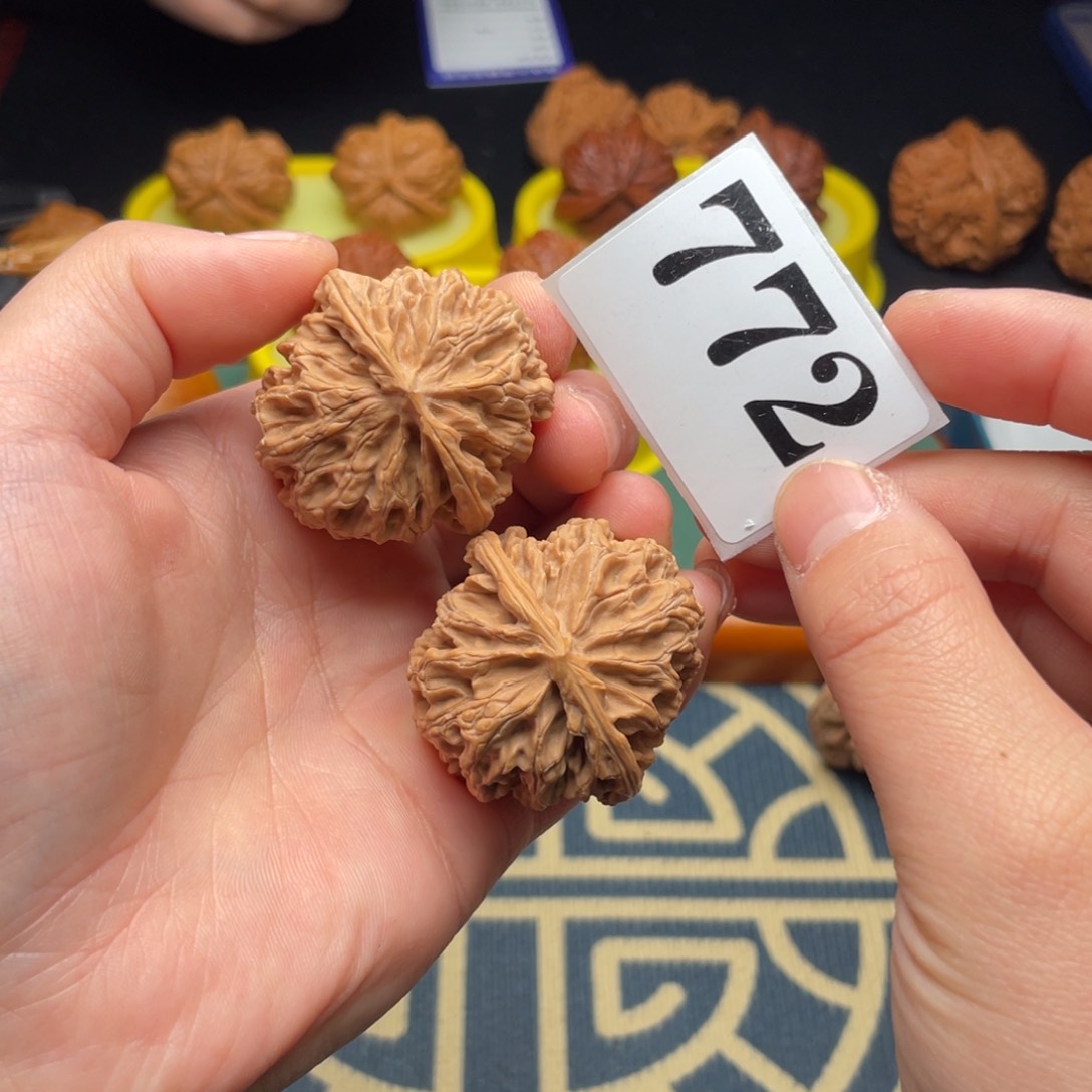 文玩核桃吊坠37苹果772号，