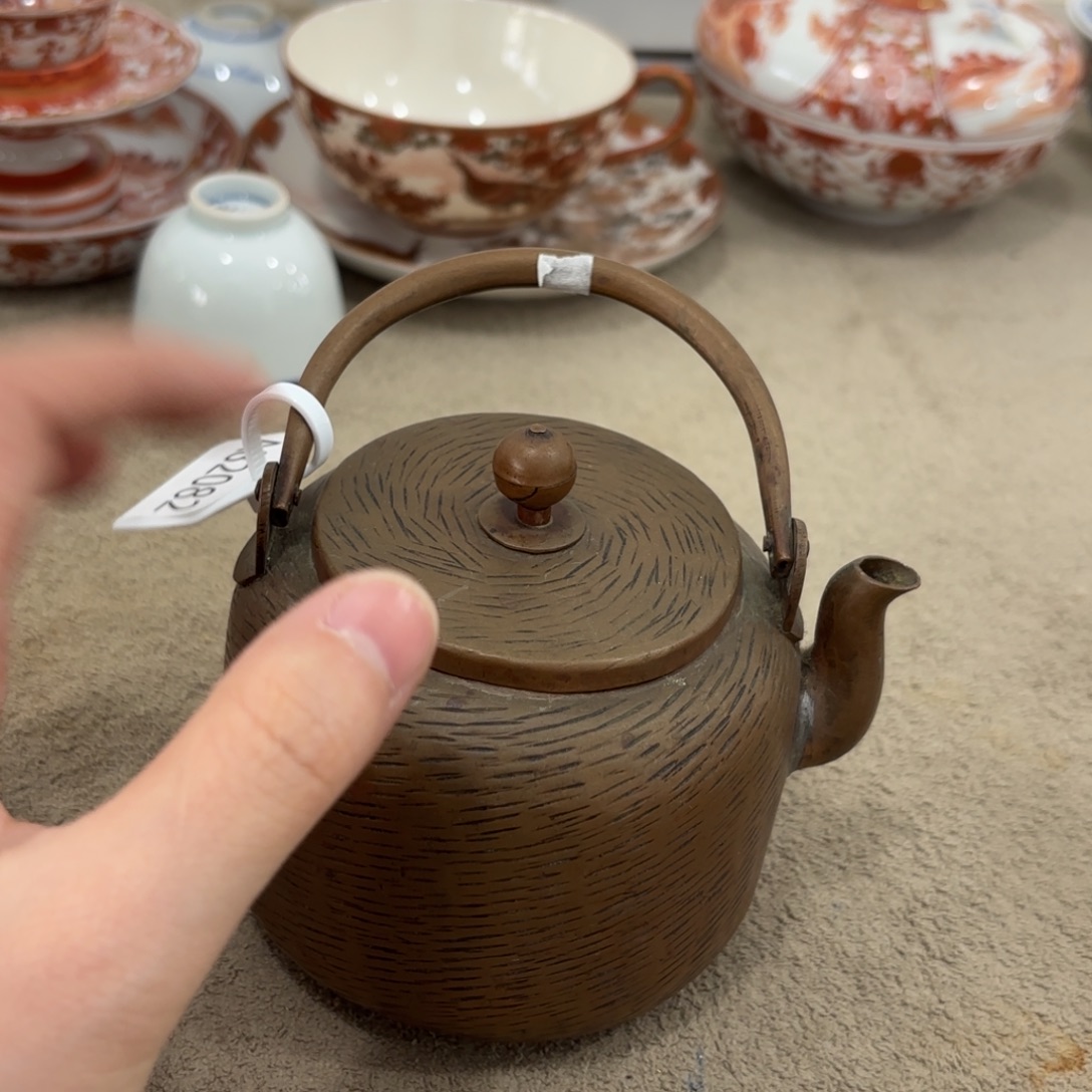 瓷片非常好看漂亮的物品 