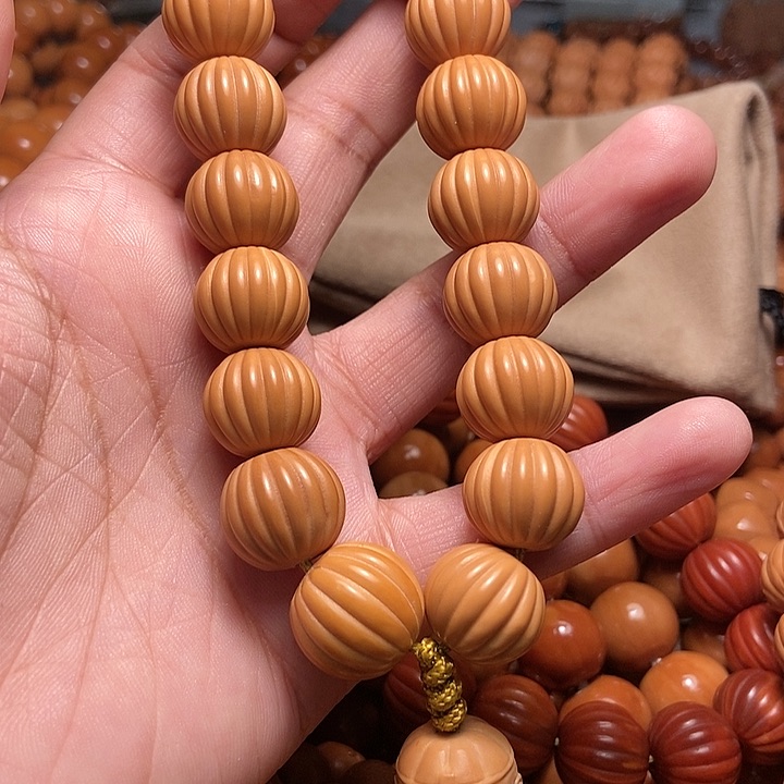 猴头核桃手串还****字手持