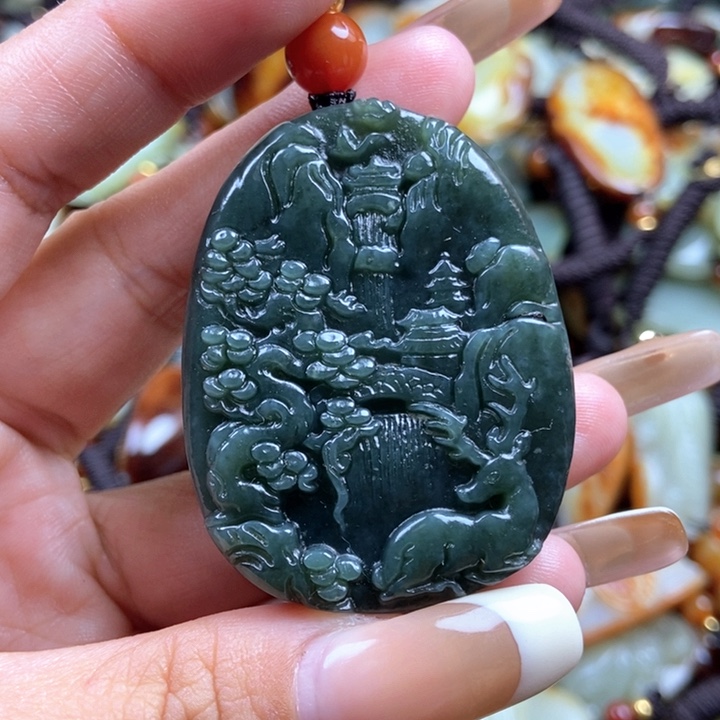 和田玉颈饰未镶嵌