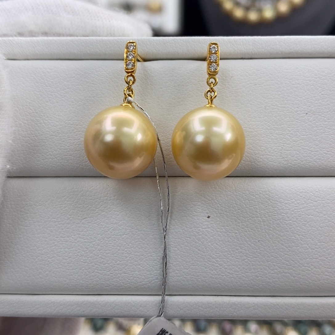 18K金镶嵌海水珍珠耳饰12-13mm