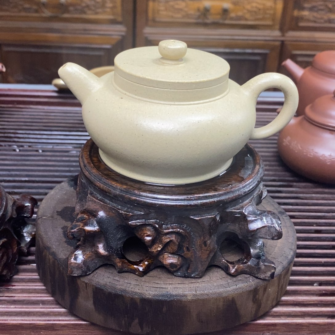 A***k紫砂茶壶巨轮半手最后一把