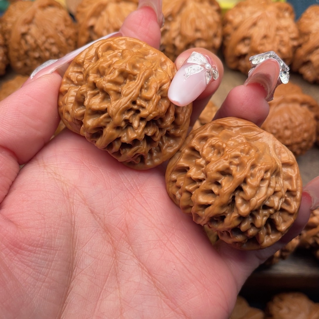 流***沙把件文玩核桃全品毕业秦闷41