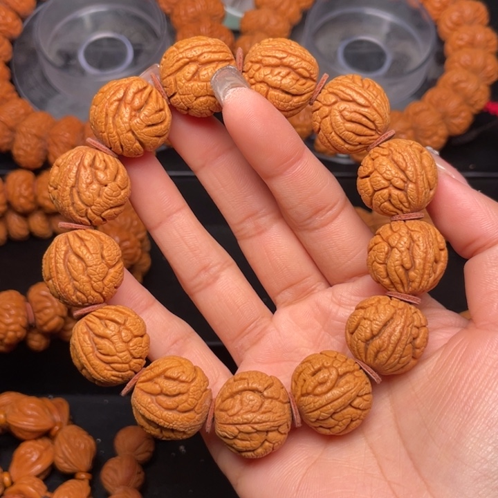 桃核手串21尺寸密纹龙珠（32号链接）