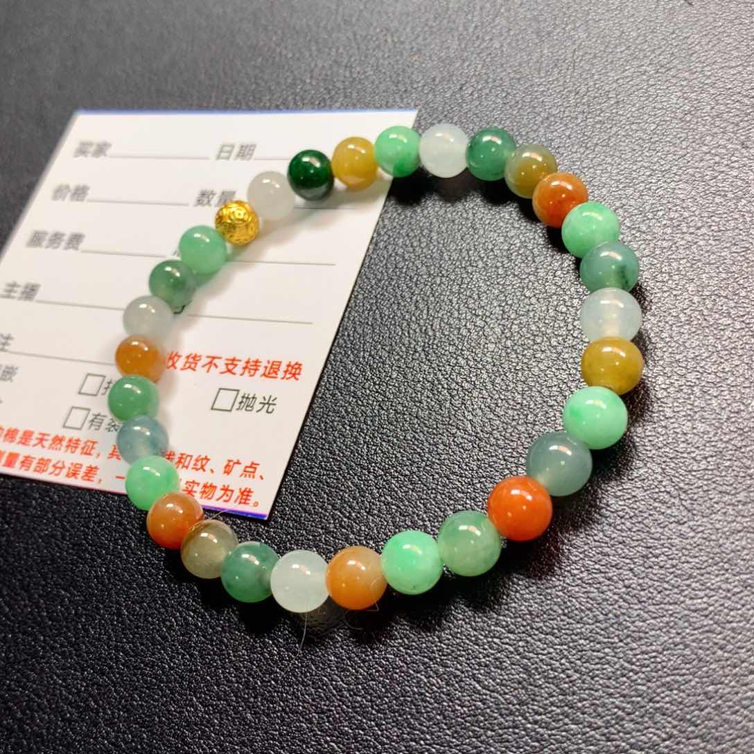 翡翠颈饰未镶嵌手串