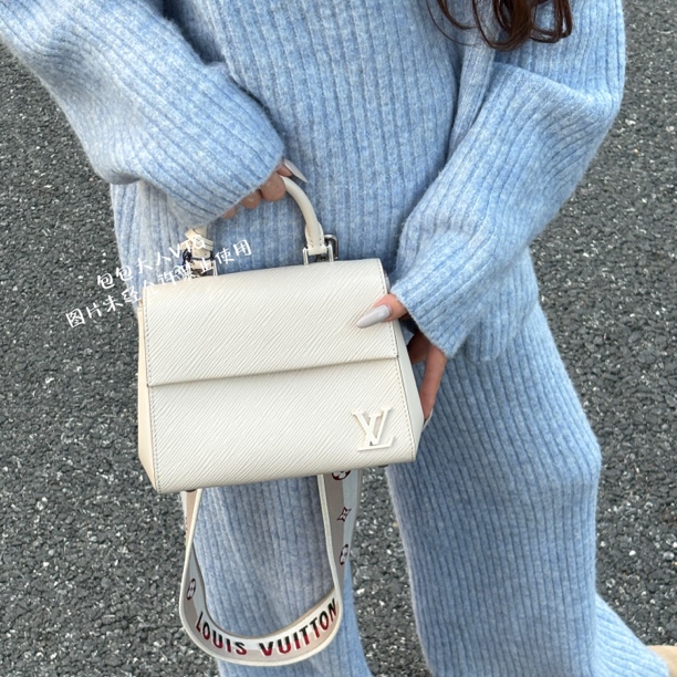 99新 LouisVuitton/路易威登 （新款在售）芯片款克鲁尼BB单肩包