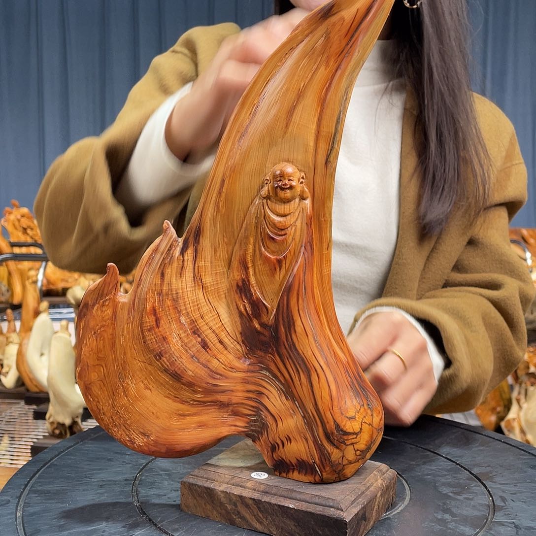 柏木（崖柏）随型艺术根雕