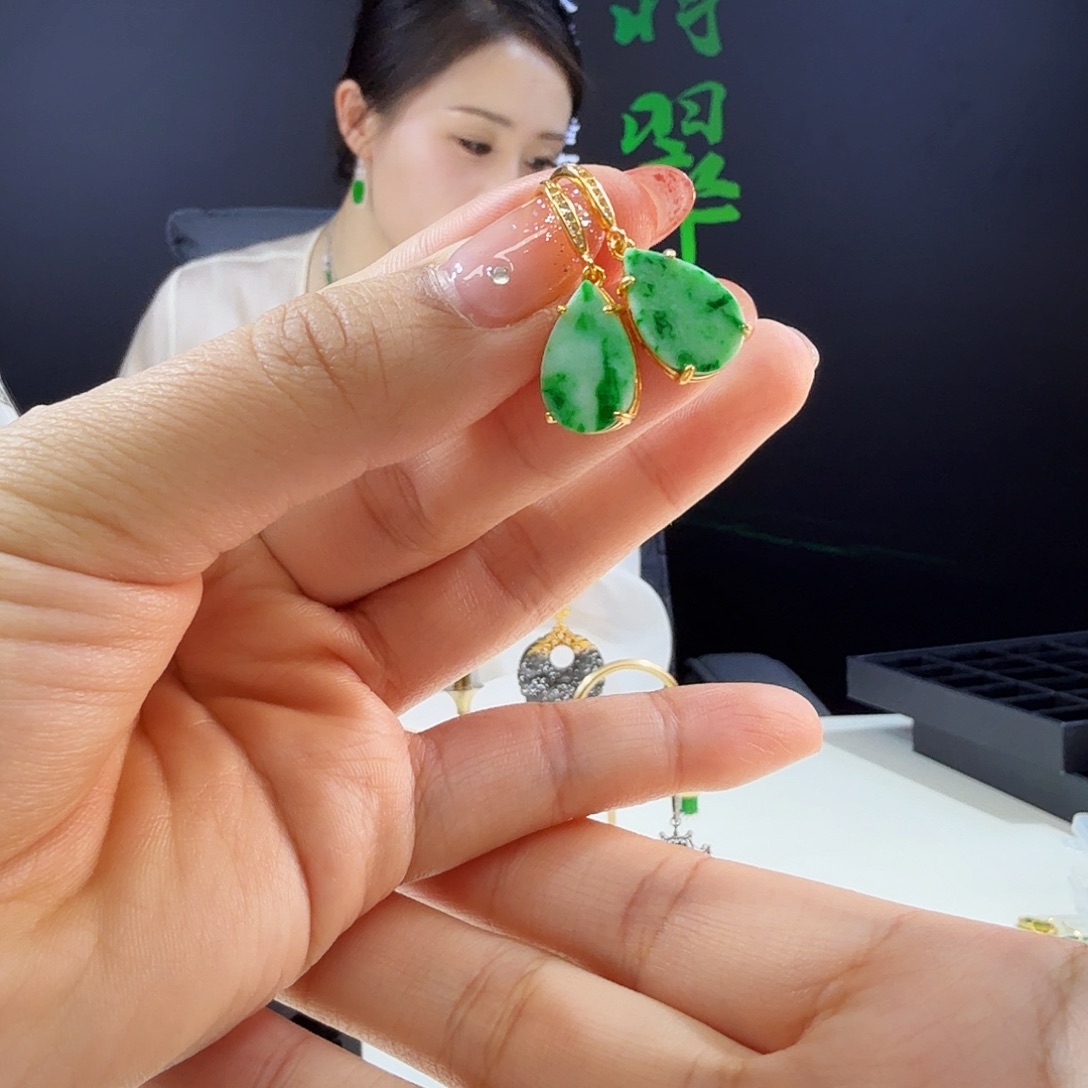 翡翠耳饰银S925镶嵌925镶嵌