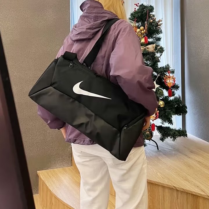 NIKE耐克男女包2025新款收纳行李包大容量休闲手提包斜挎包DM3976