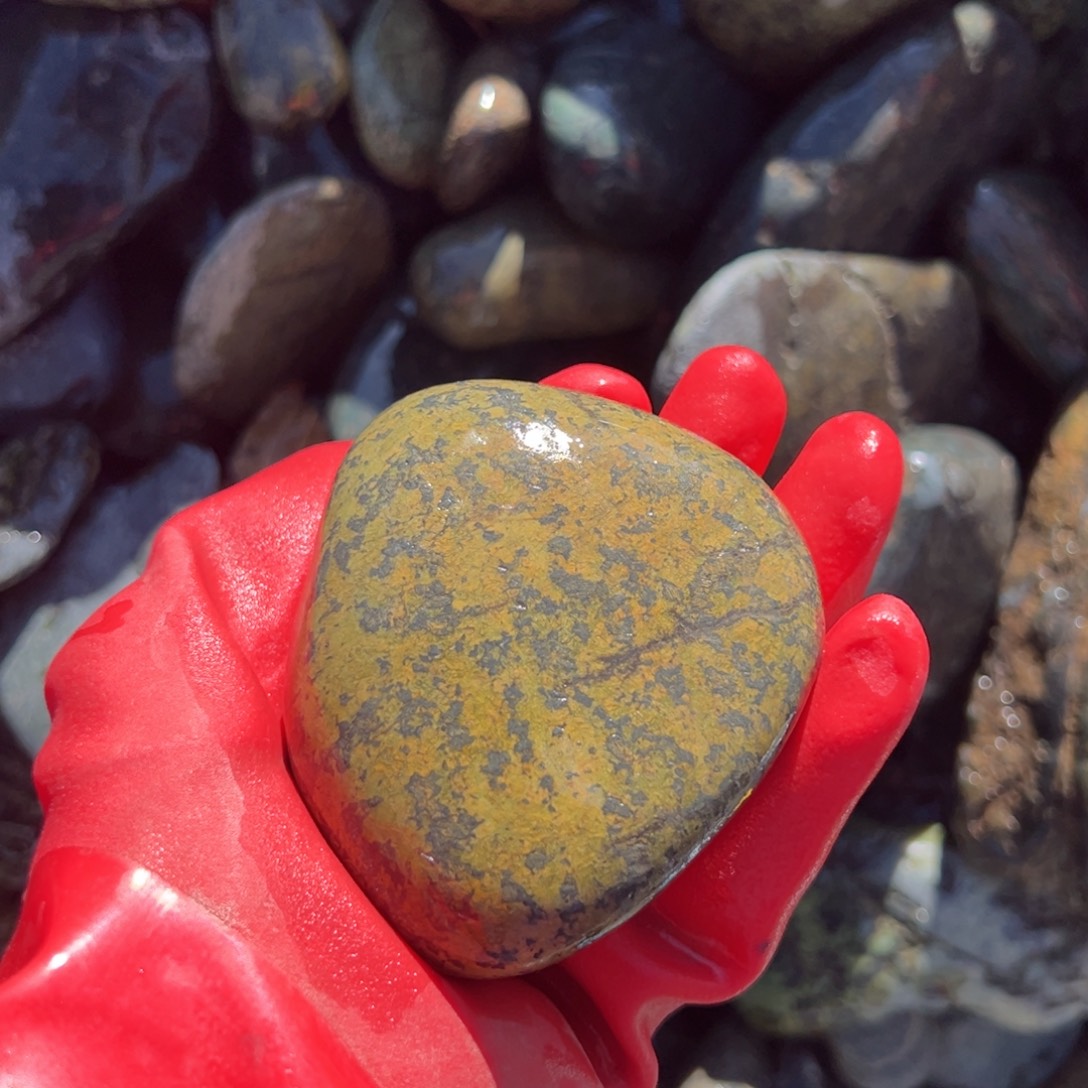 用***3翡翠合金手饰藏玉