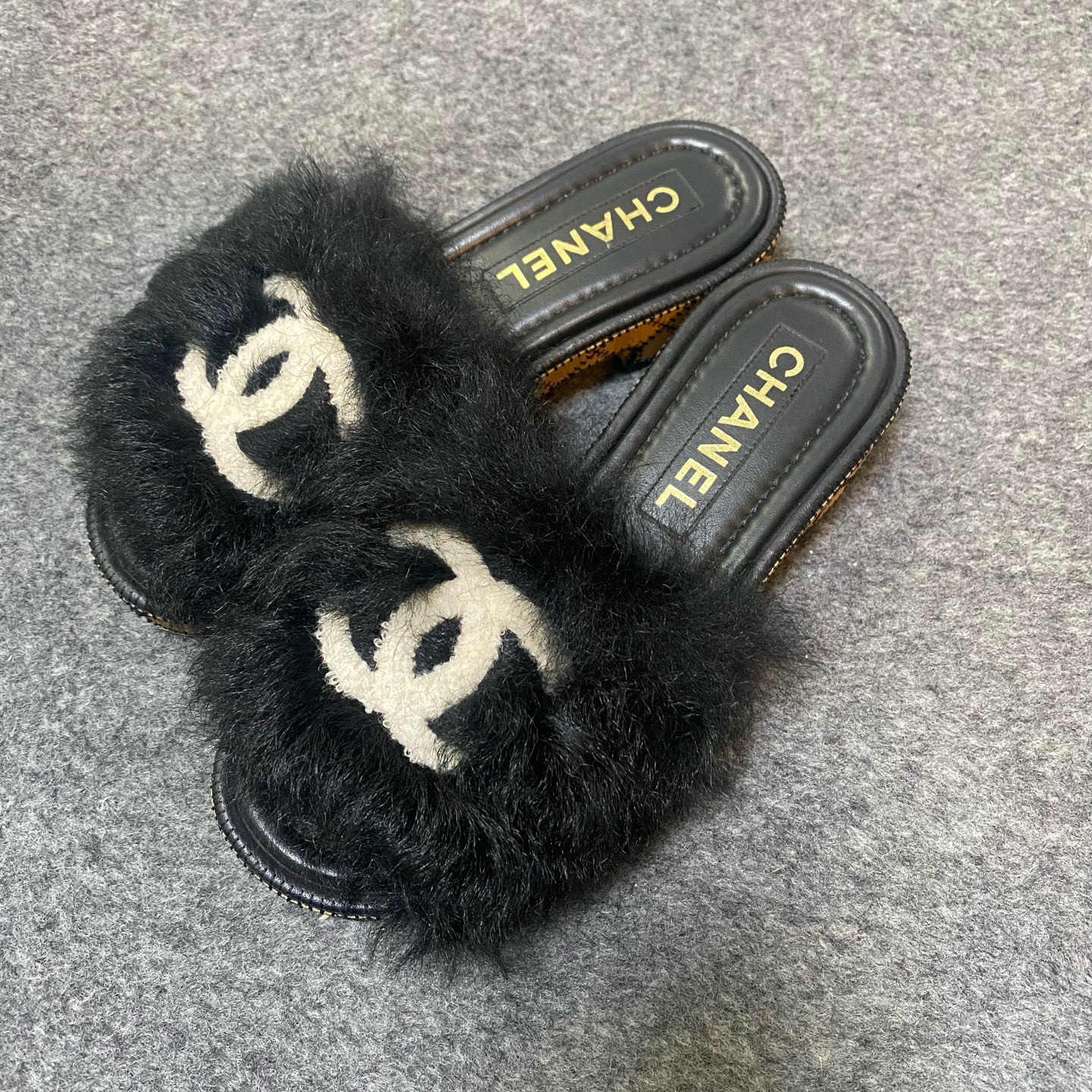 95新 Chanel/香奈儿 23C早春 轻便舒适时尚凉拖 37码/20165