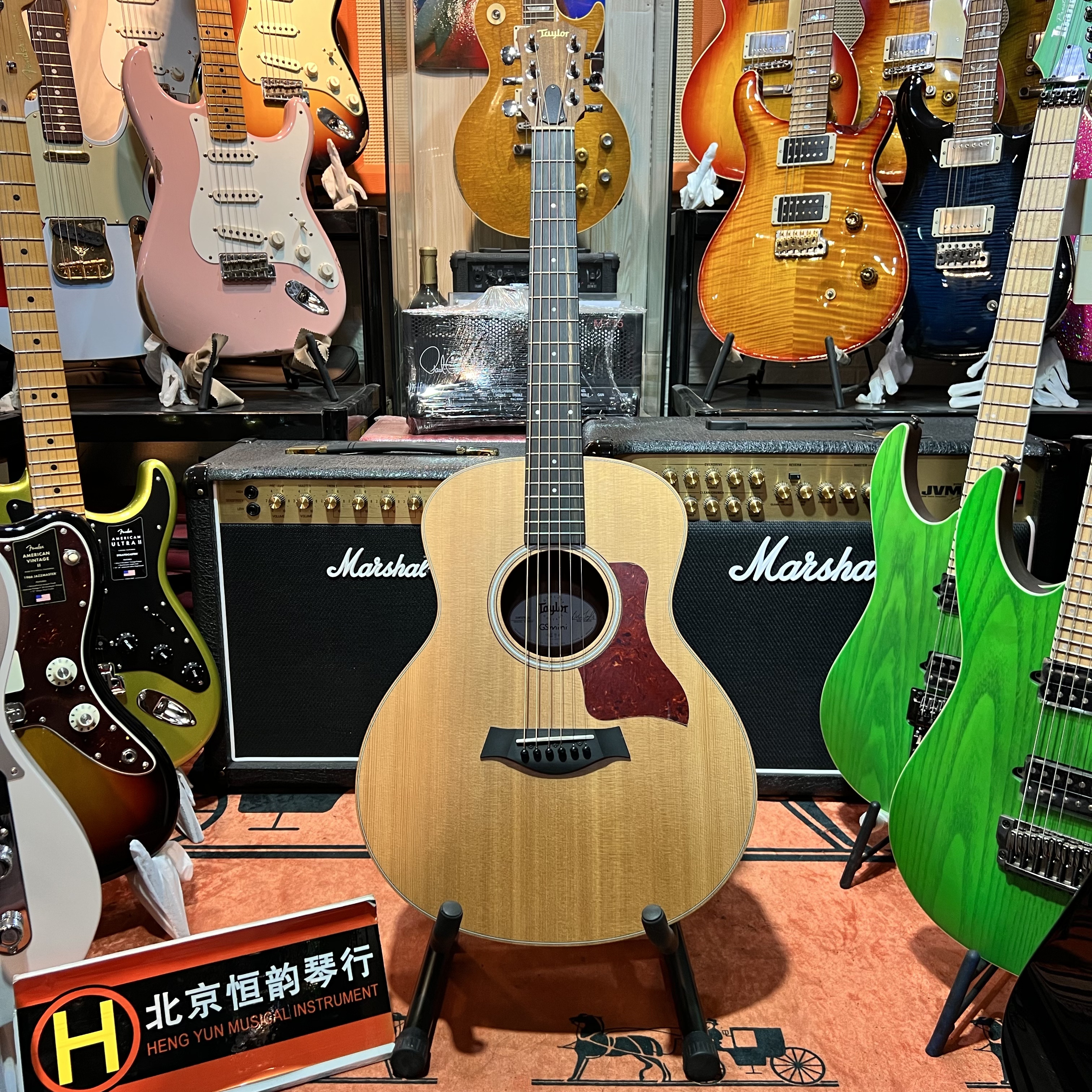 北京恒韵琴行 Taylor GS Mini e- Walnut 胡桃木背侧电箱吉他