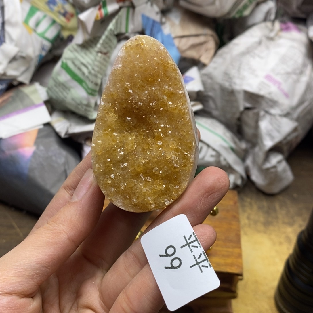 紫晶乌拉圭未镶嵌