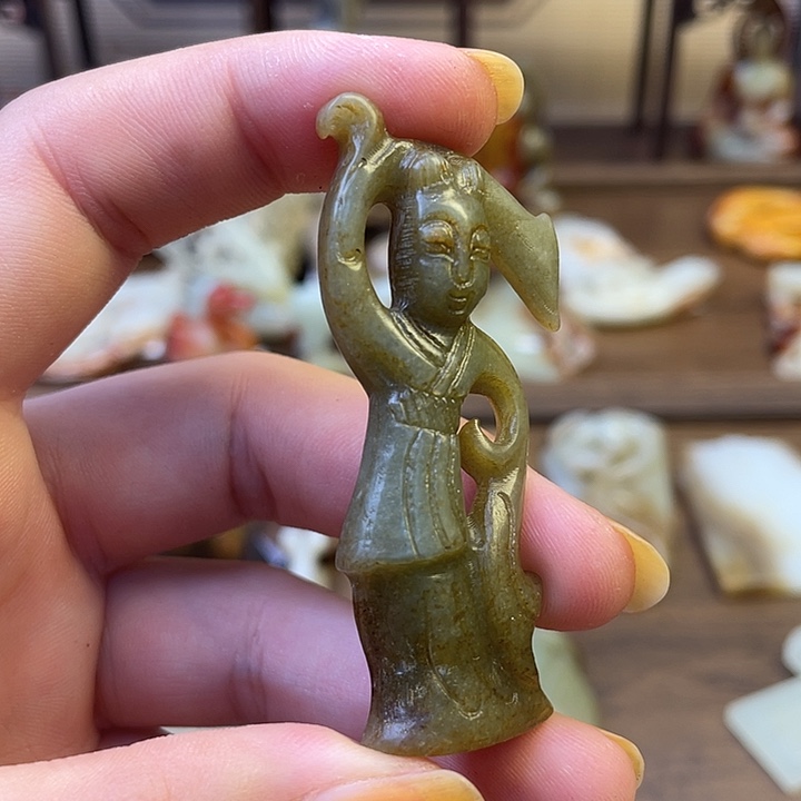 未镶嵌和田玉（糖玉）挂件