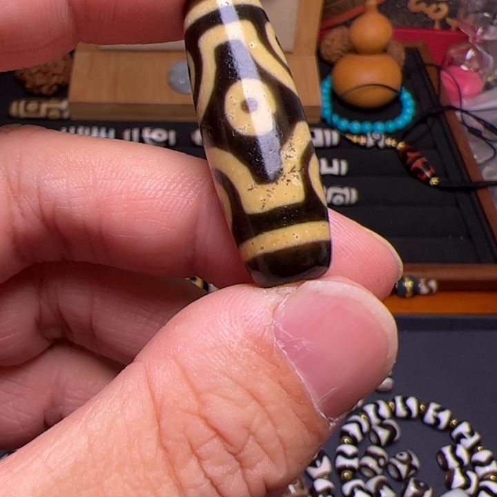 未镶嵌颈饰玛瑙/玉髓