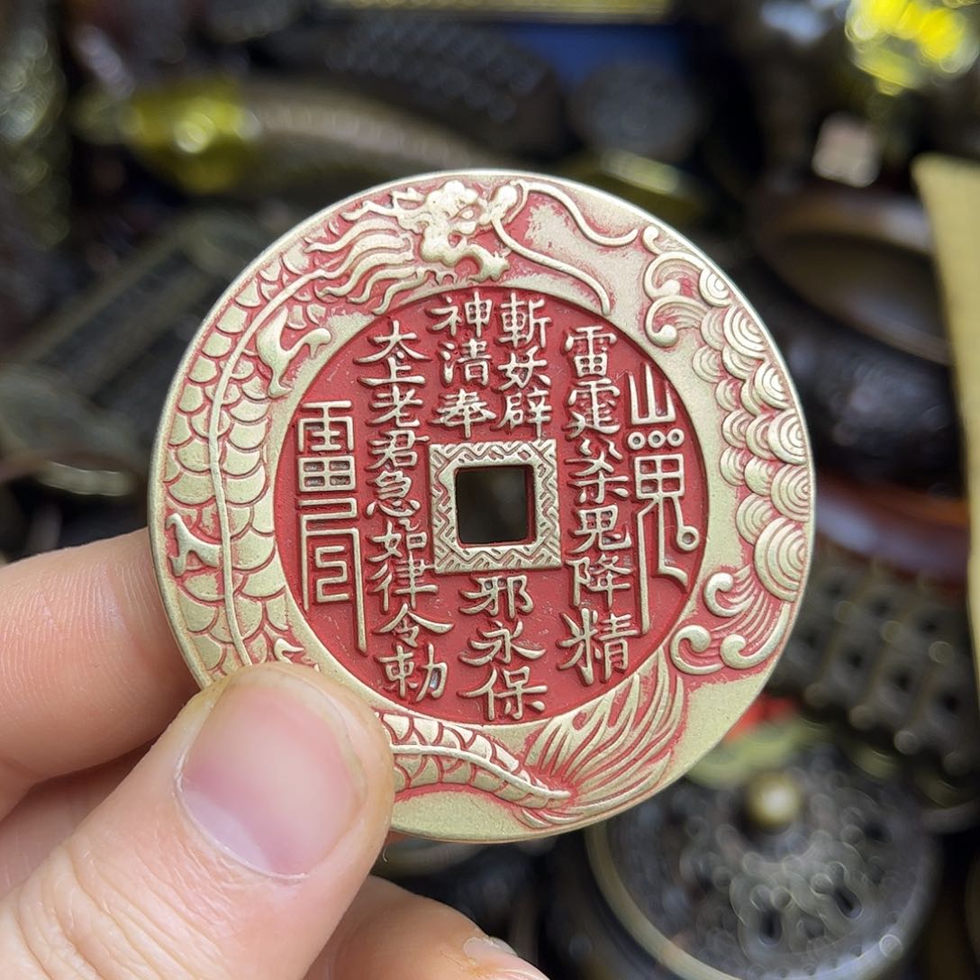 精美铜器，点击下单