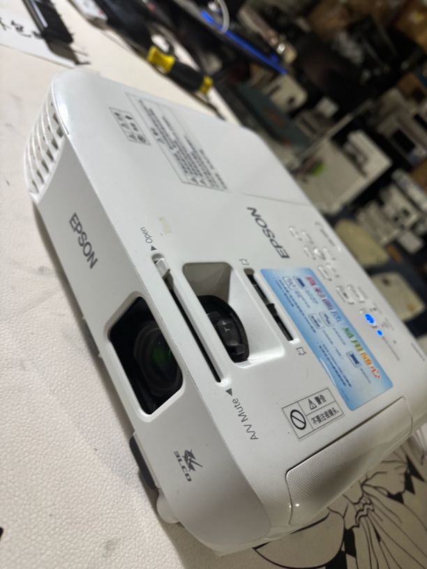 9新  二手 爱普生投影仪 运费自理