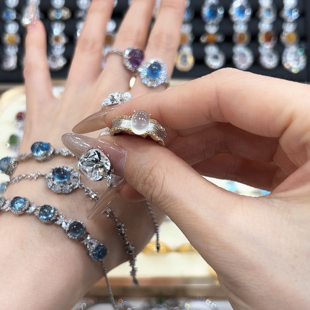 水晶金色拖不保色介意慎拍银托银S925镶嵌昏****e