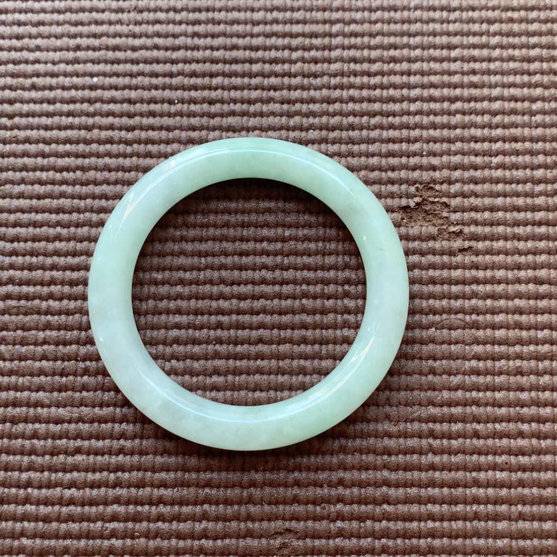 翡翠手镯未镶嵌12号