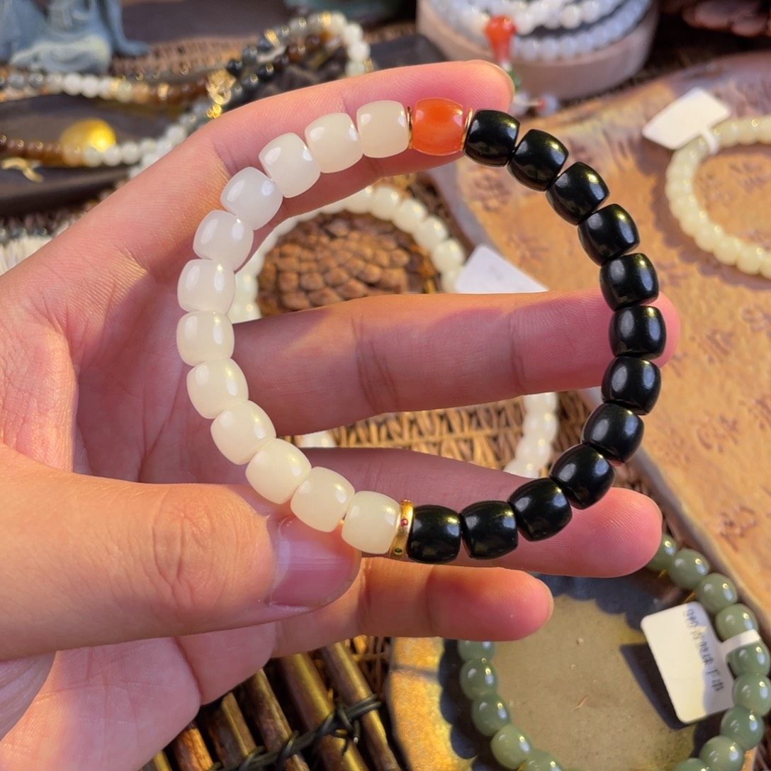 未镶嵌手链和田玉