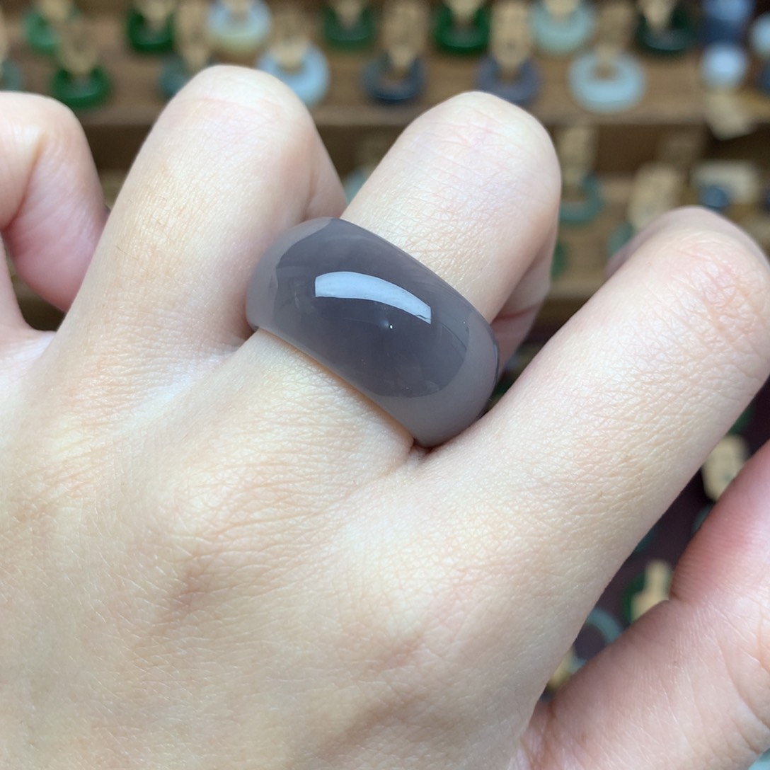 和田玉戒指未镶嵌