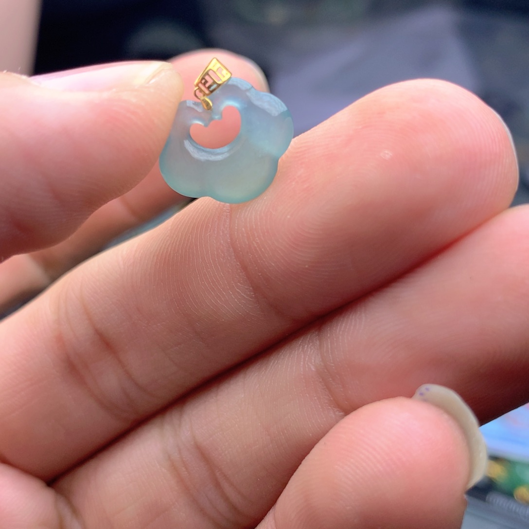 【闪购商品】翡翠18K金镶嵌颈饰翡翠