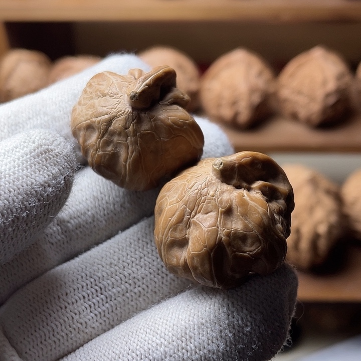 吊坠文玩核桃异性果狮子头28