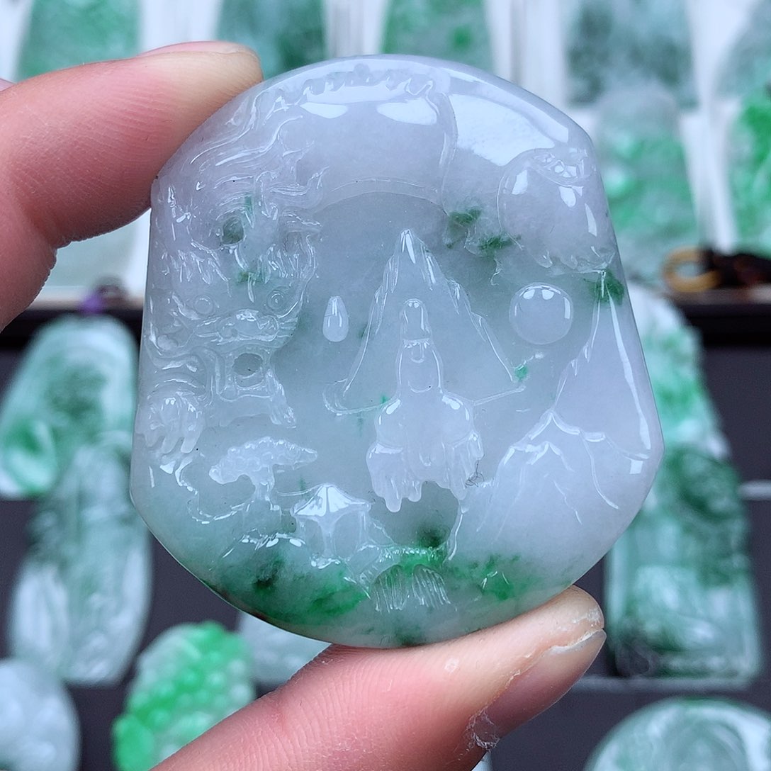 翡翠颈饰未镶嵌翡翠吊坠