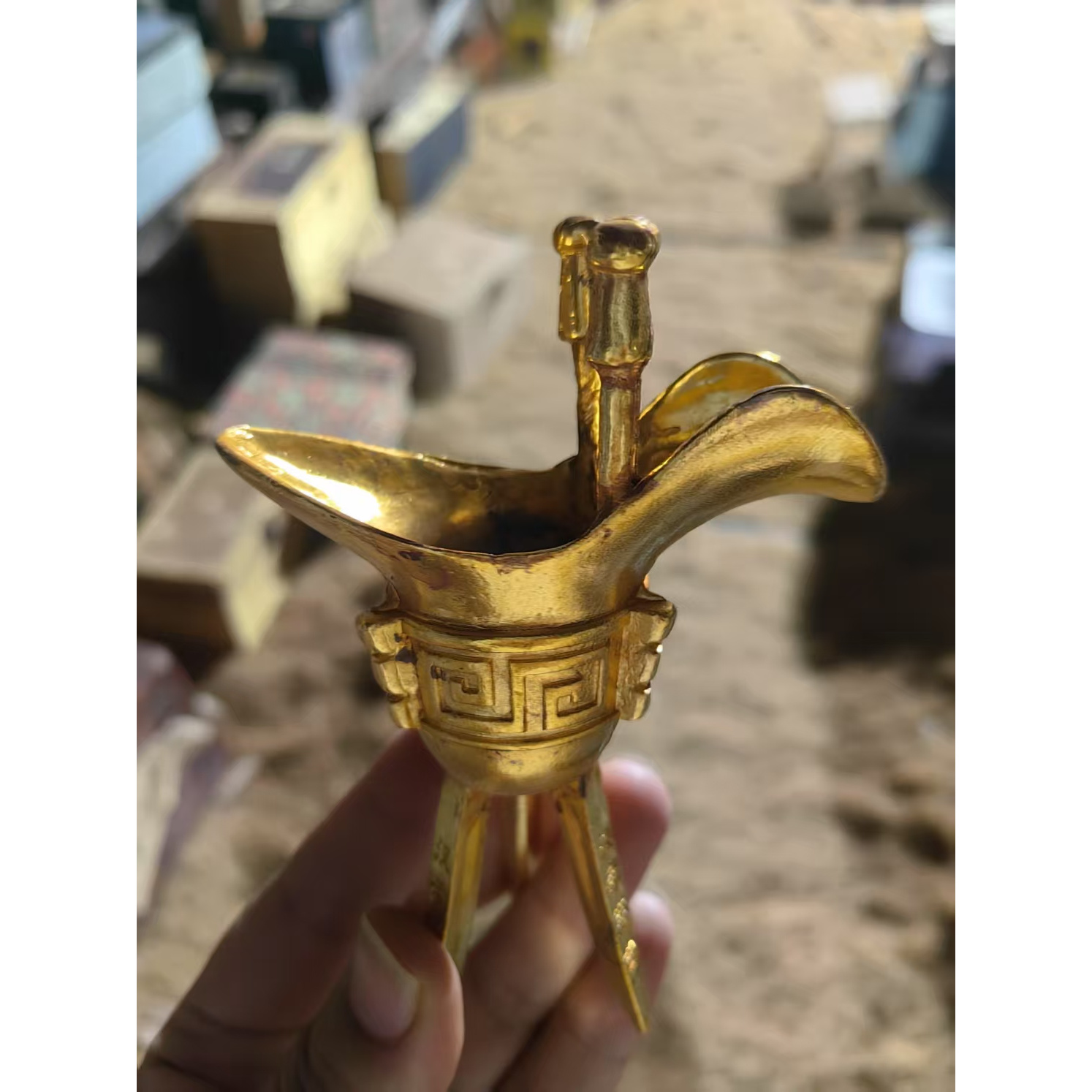 1个黄色杯子摆件链接复利