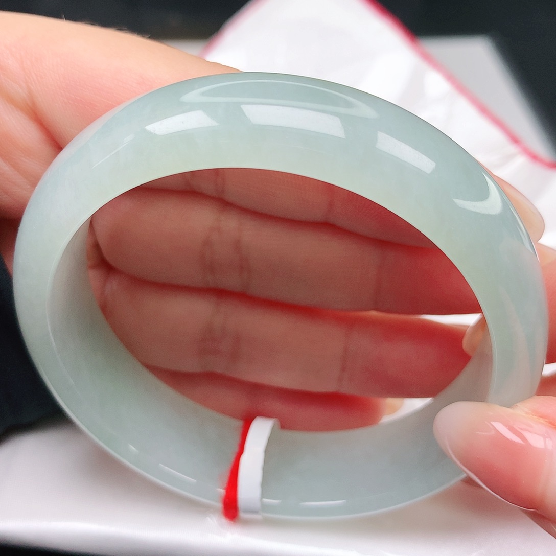 翡翠手镯未镶嵌冰晴轮胎20