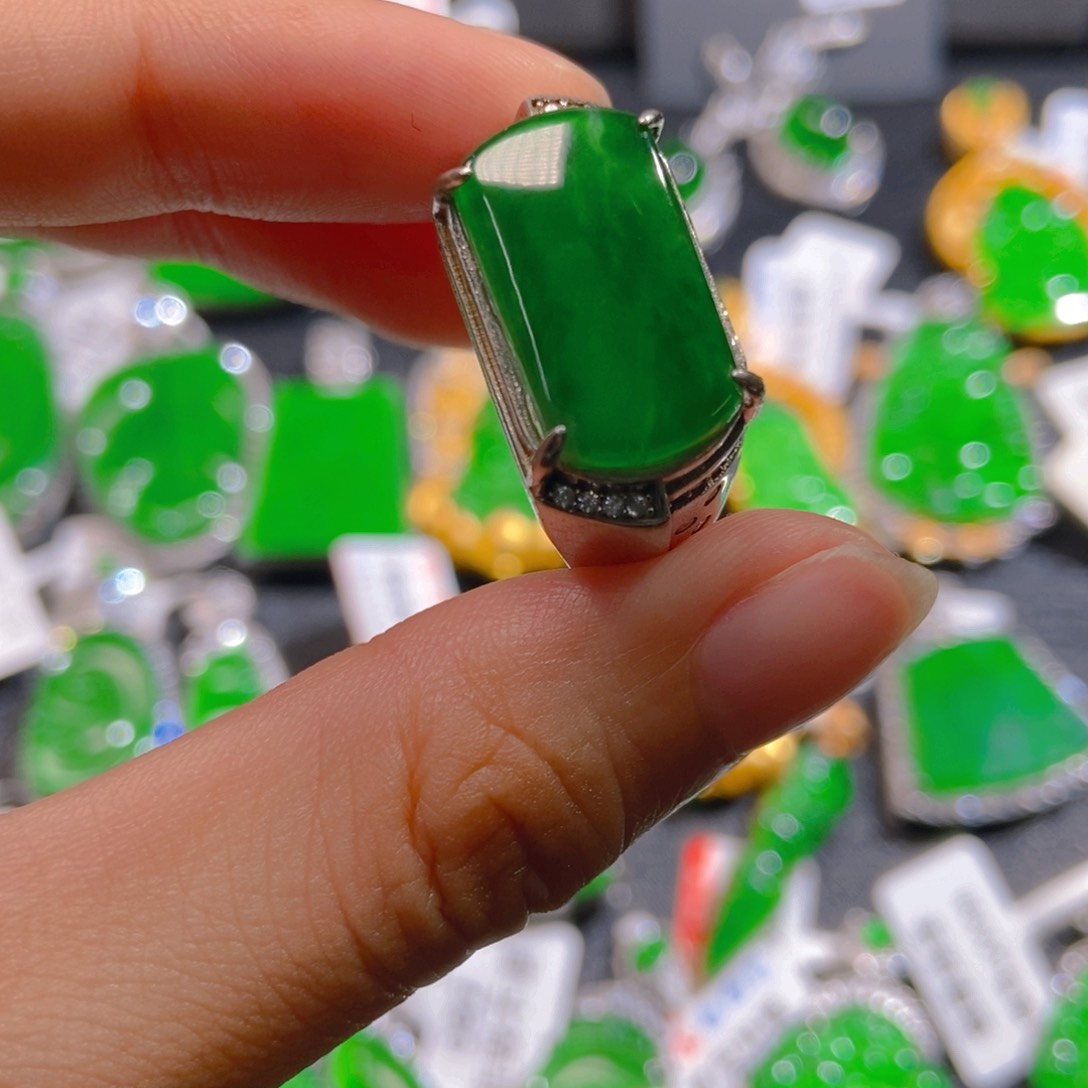 翡翠银S925镶嵌吊坠(不含链)