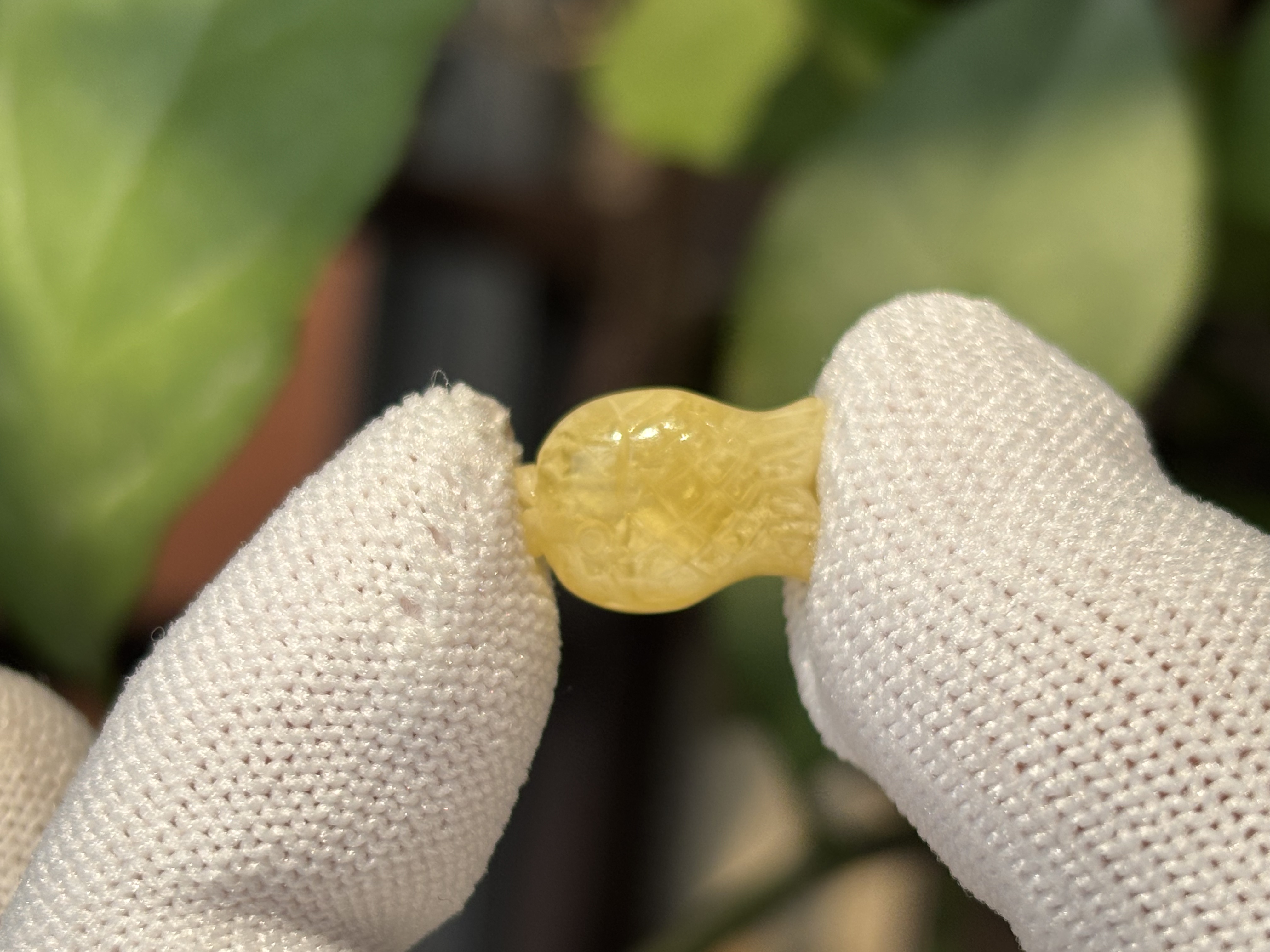 4558天然蜜蜡琥珀小鱼配饰10x15x6.9mm