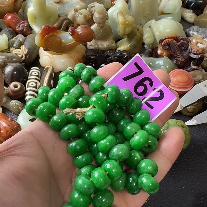 方***明玛瑙/玉髓未镶嵌颈饰