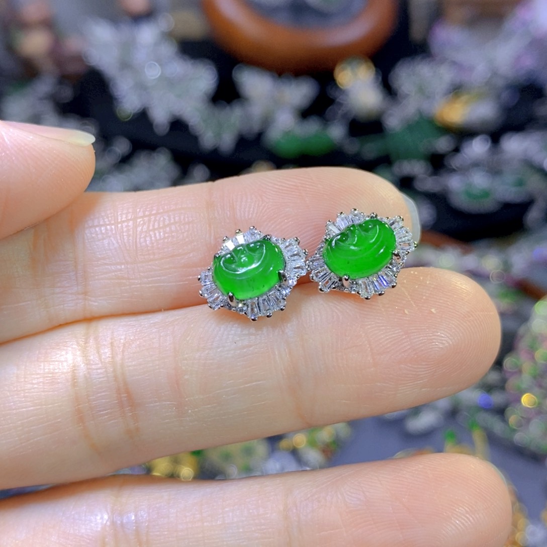 翡翠颈饰银S925镶嵌天然翡翠